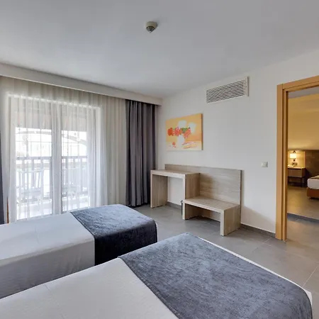 Hotel Diamond Of 5*
